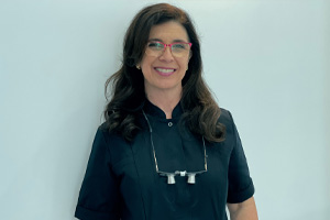 Dr Ana Bosco